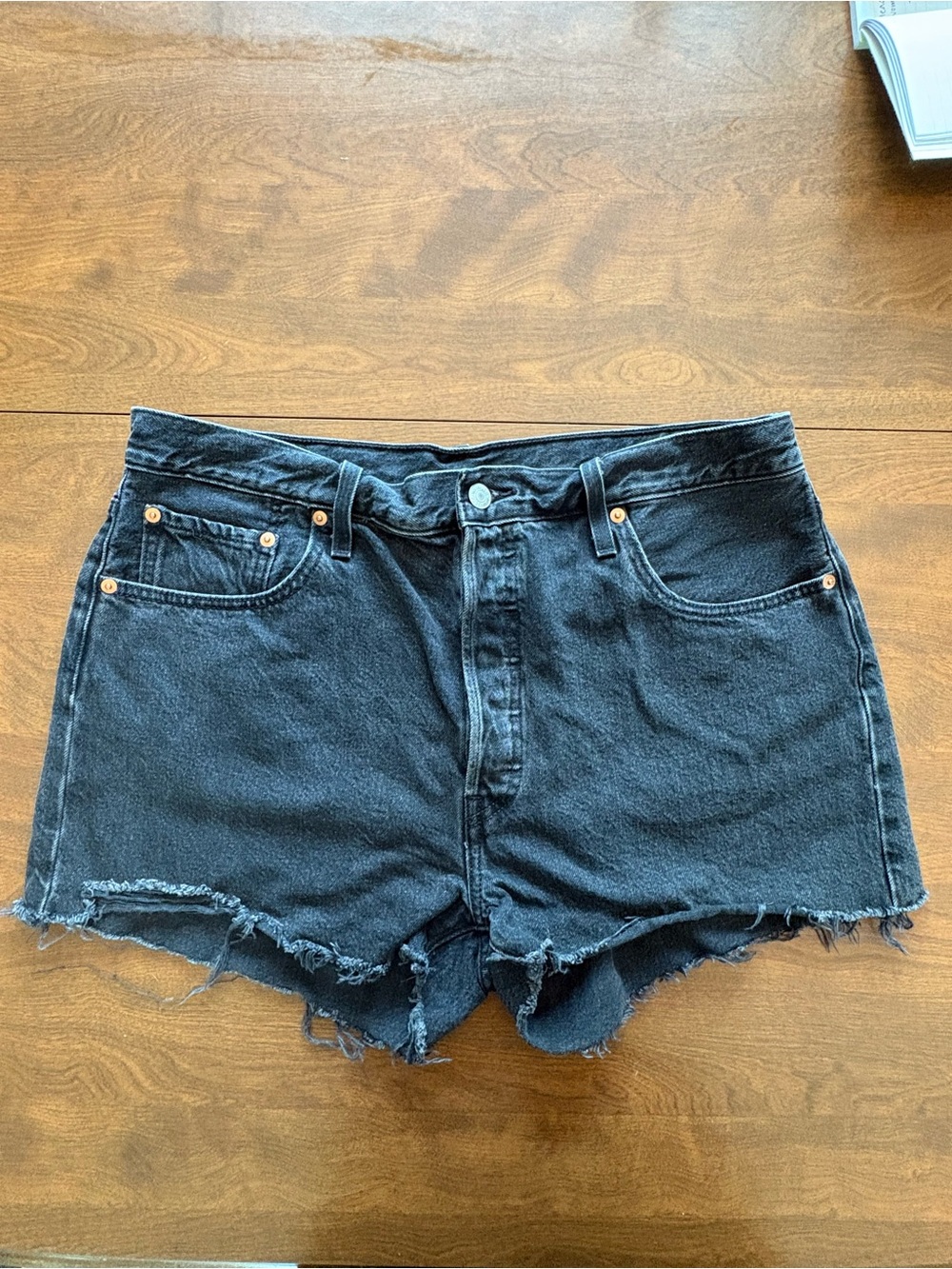 Levi’s 501 Original Black Cutoff Denim Shorts W34 Raw Hem